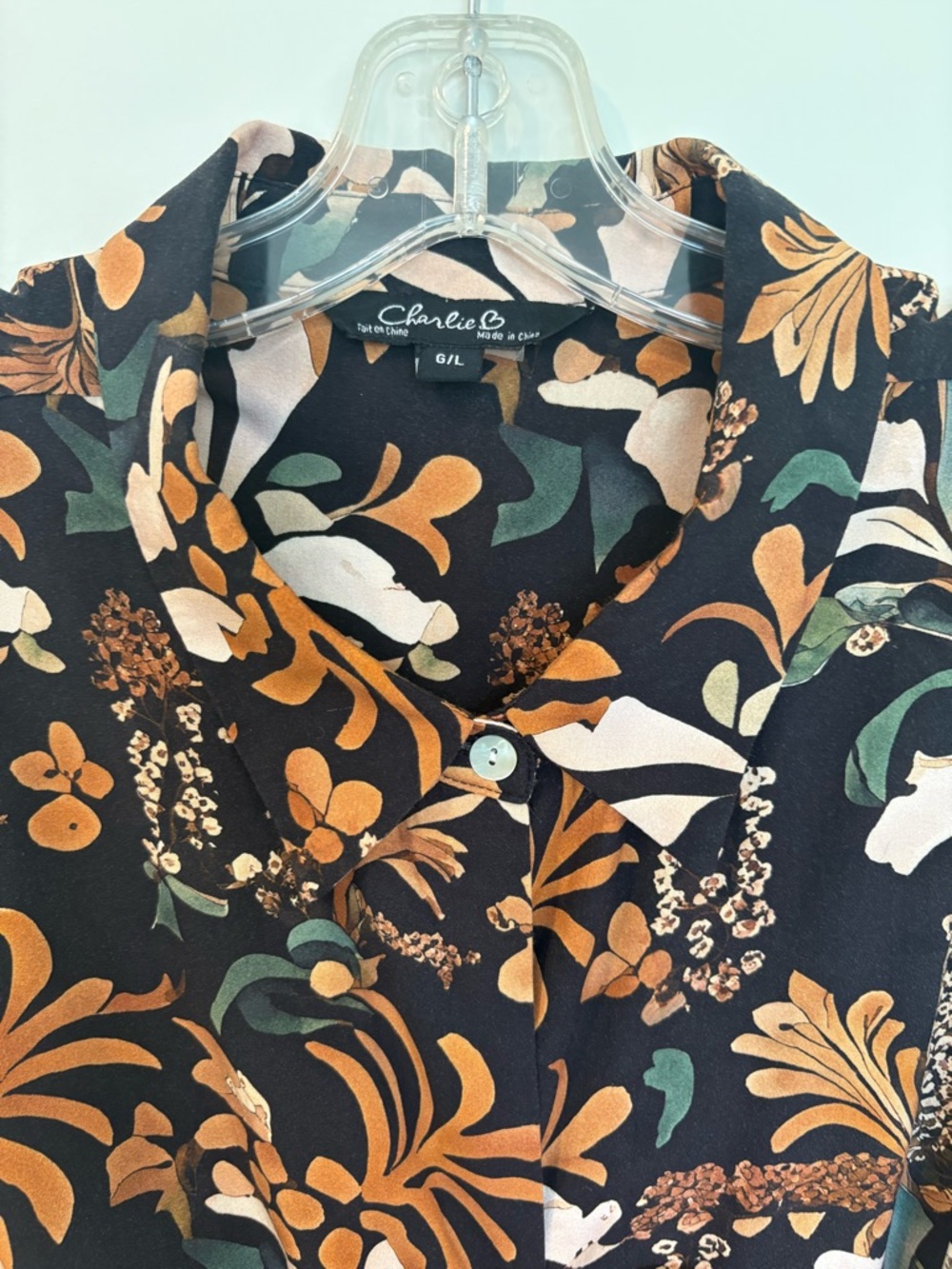 Charlie B Floral Twist Front Blouse Size Large Boho Top - Picture 3 of 6